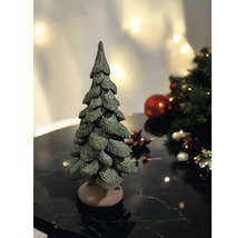 Dekorative grüne Tanne auf einem Tisch