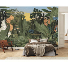 Chambre à coucher avec papier peint jungle, lit, chaise et lampadaire