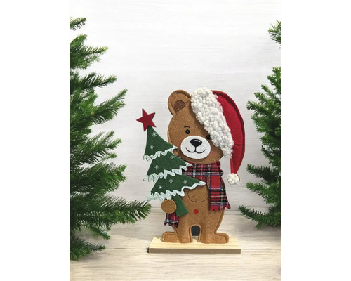 Dekorative Bärenfigur mit Weihnachtsmütze und Weihnachtsbaum für festliche Dekorationen