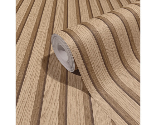 Tapetenrolle mit Holzstreifenmuster
