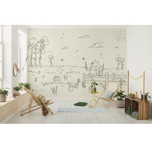 Chambre lumineuse avec une fresque murale Winnie l''ourson, des chaises longues en bois et des décorations pour une ambiance chaleureuse.