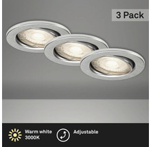 Trois spots encastrables avec lumière blanc chaud, 3000 Kelvin, réglables
