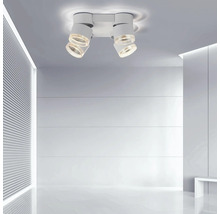 Deckenleuchte mit zwei Strahlern in einem hellen Raum