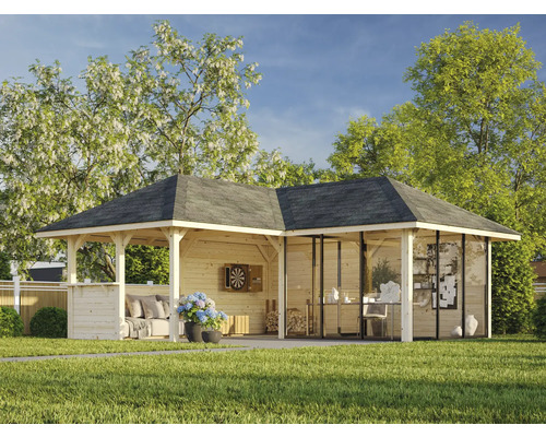 Pavillon de jardin spacieux en bois avec toit, parois en verre et coin salon dans le jardin