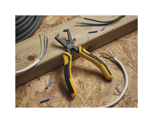 Pince à dénuder Stanley pour dénuder les câbles