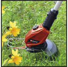 Einhell Rasentrimmer im Einsatz im Garten