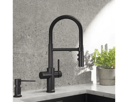 Robinet de cuisine avec bec haut et distributeur de savon