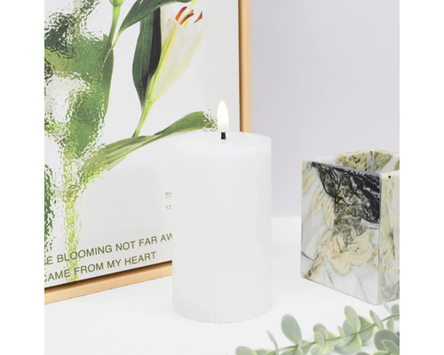 Dekorative LED-Kerze mit Timerfunktion