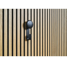 Panneau mural en bois avec crochet de garde-robe noir