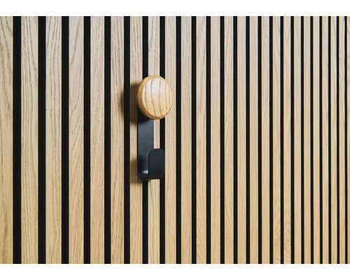 Panneau en bois avec crochet de garde-robe