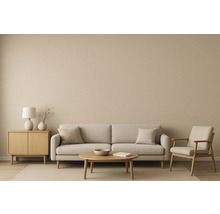Salon avec canapé, fauteuil, table et commode