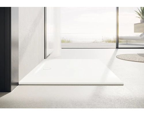 Ebenerdige Duschwanne im Badezimmer