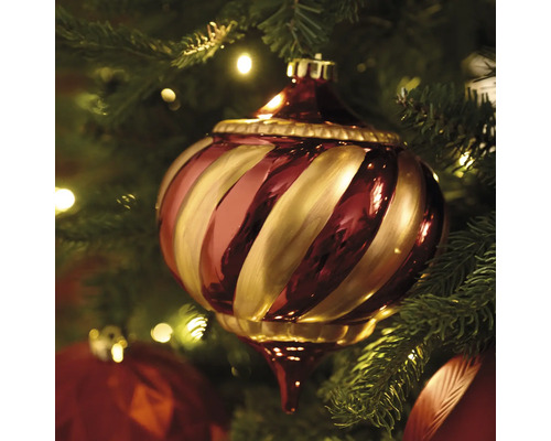 Décoration de sapin de Noël ornée avec motif en spirale sur le sapin