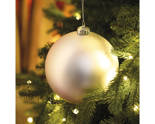 Boule de Noël sur le sapin de Noël