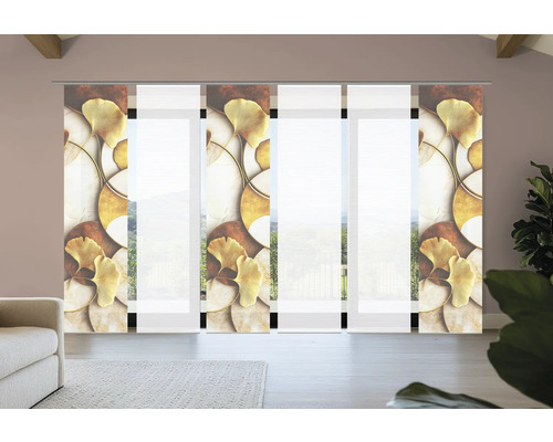 Raumansicht mit Schiebegardinen mit abstraktem Ginkgo-Blätter-Motiv zur Fensterdekoration