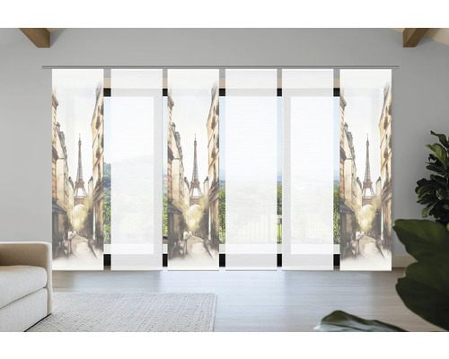 Schiebegardine mit Paris-Motiv im Wohnzimmer