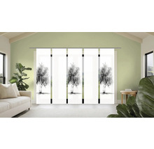 Wohnzimmer mit Schiebegardinen mit Baumdruck