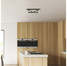 Plafonnier carré dans une cuisine au design moderne.