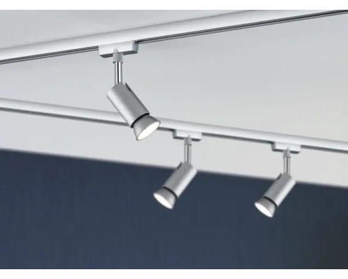 Deckenleuchte mit drei Strahlern an einer Schiene