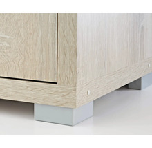 Vue détaillée d'une armoire en bois avec pieds