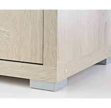 Vue détaillée d'une armoire en bois avec pieds