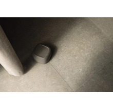 Air Wick Duftölflakon für Duftstecker auf dem Boden