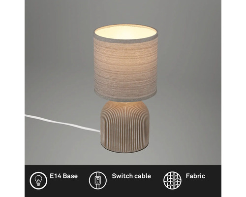 Tischleuchte mit Stoffschirm und geripptem Lampenfuß