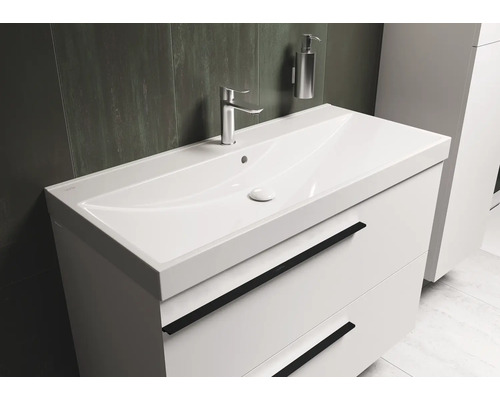 Waschtisch mit Unterschrank, Armatur und Seifenspender
