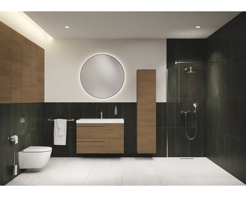 Salle de bain moderne avec lavabo, armoire de toilette, WC et douche