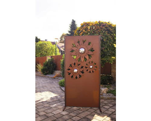 Gartenzaun aus Metall mit Sonnenblumenmuster