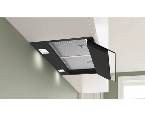 Dunstabzugshaube mit Metallfilter und Beleuchtung