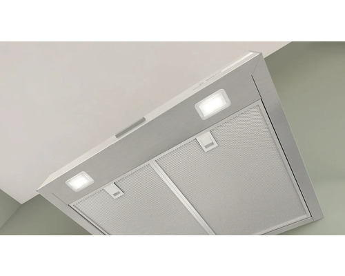 Dunstabzugshaube mit Beleuchtung und Metallfilter