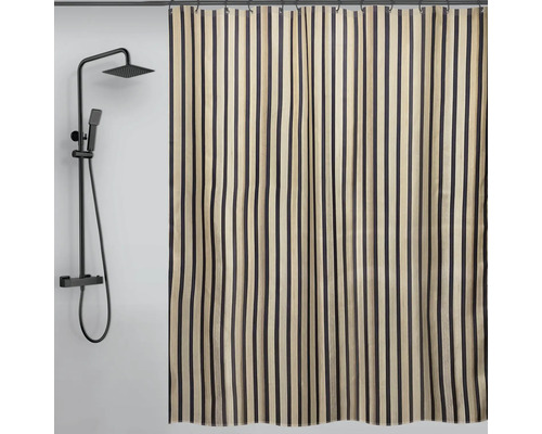 Rideau de douche à rayures verticales à côté d'un ensemble de douche