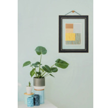 Ambiance intérieure décorative avec plantes d'intérieur et image encadrée