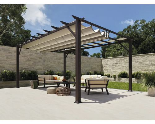 Pergola mit ausziehbarem Sonnenschutz und Gartenmöbeln auf Terrasse