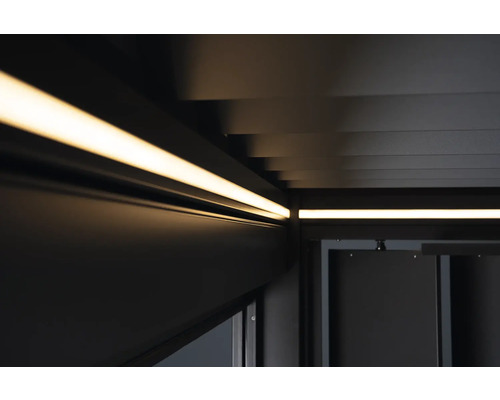 Gros plan de l'éclairage LED d'un pavillon.