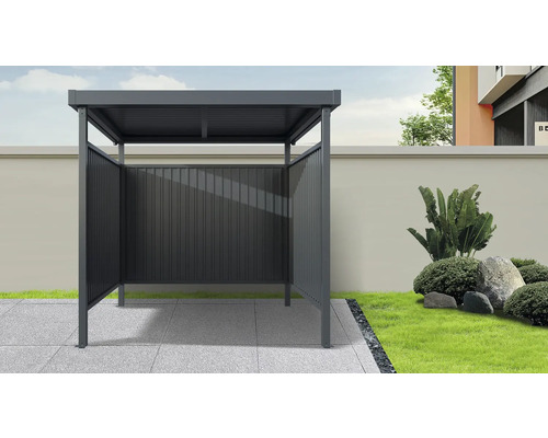 Modernes Gartenhaus mit geschlossenem Rückwandelement auf gepflasterter Fläche