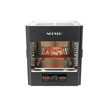 Gril 850 degrés avec steak sur la grille et logo Nouvel