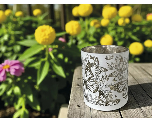 Kerzenhalter aus Glas mit Schmetterlingsmuster für den Aussenbereich