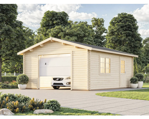 Garage en bois avec porte sectionnelle, fenêtre et porte dans un jardin