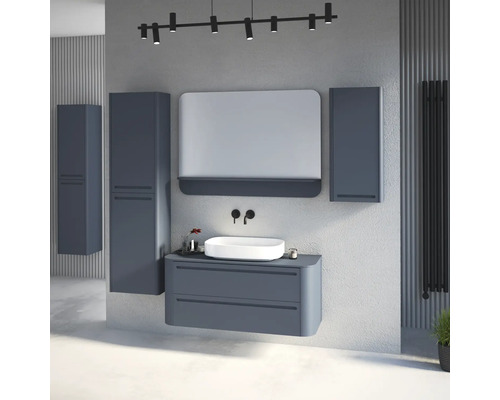Modernes Badezimmer mit anthrazitfarbenem Waschtisch, weißem Aufsatzbecken, Spiegel und passenden Hängeschränken in minimalistischem Design.