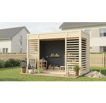 Maisonnette en bois avec tableau, jouets et plantes sur la pelouse