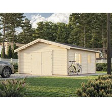 Maison de jardin en bois avec porte de garage, porte latérale et fenêtre dans un jardin