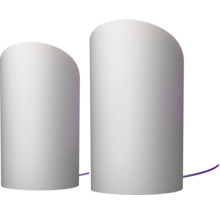 Zwei weisse Tischleuchten mit abgerundeten Oberseiten