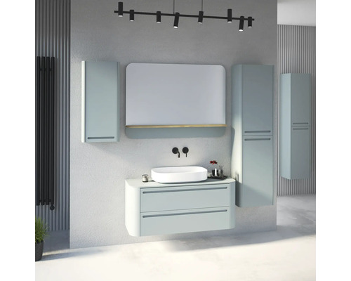 Modernes Badezimmermöbel Set in hellem Mintgrün mit Waschtischunterschrank, Aufsatzwaschbecken, Spiegel und Hochschränken im minimalistischen Design.