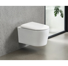 Hänge-WC aus Keramik mit WC-Sitz vor grauer Wand