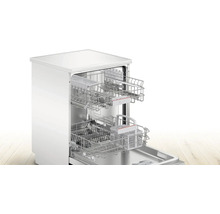 Offener Geschirrspüler mit zwei Spülkörben