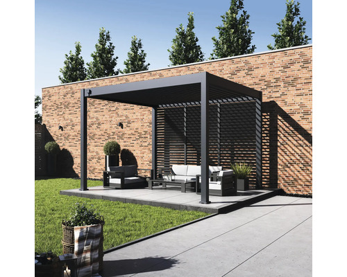 Scène de jardin avec pergola, coin salon et pelouse