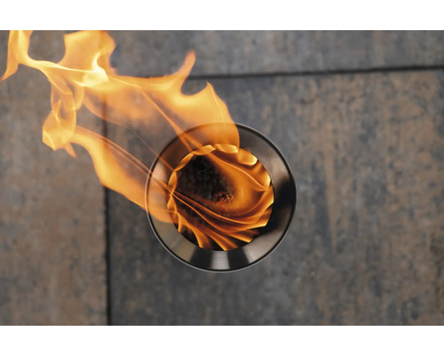 Dekorative Bioethanol Feuerstelle mit Flammen
