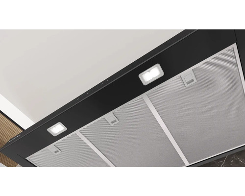 Dunstabzugshaube mit Beleuchtung und Metallfilter